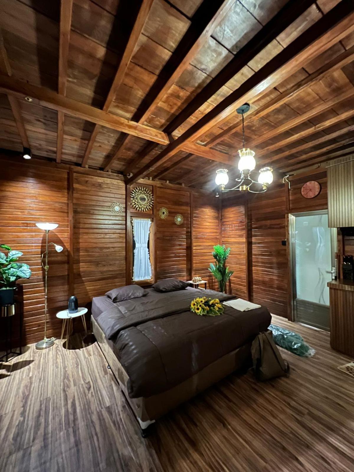 Willa Noerbaya House Bukittinggi Zewnętrze zdjęcie